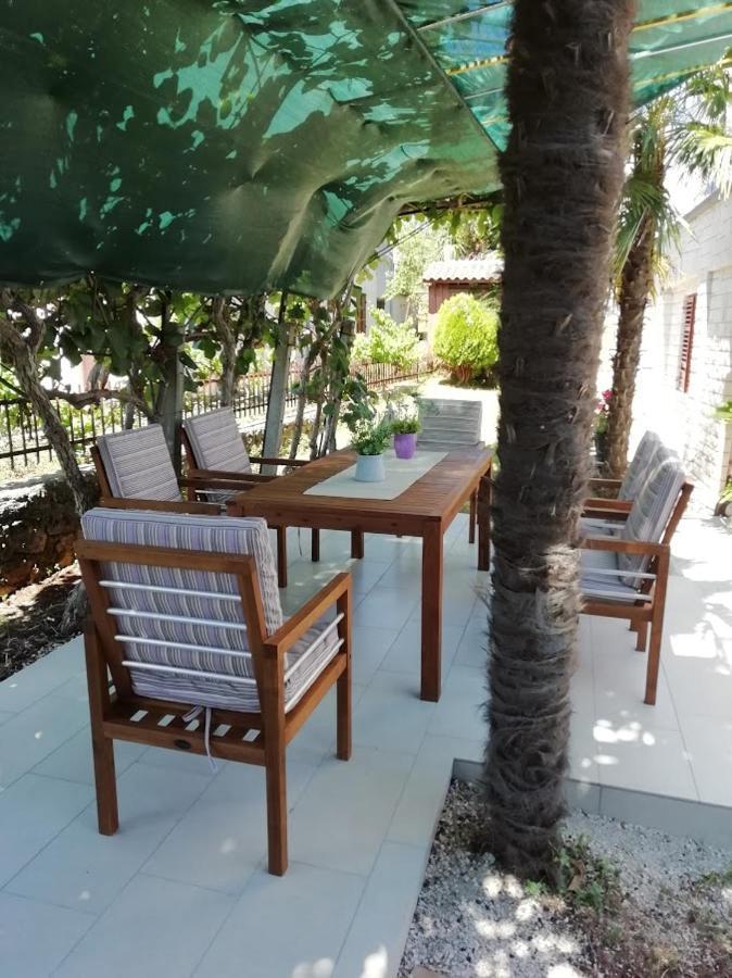 Near Beach - Apartments Marica Ρόβινι Εξωτερικό φωτογραφία
