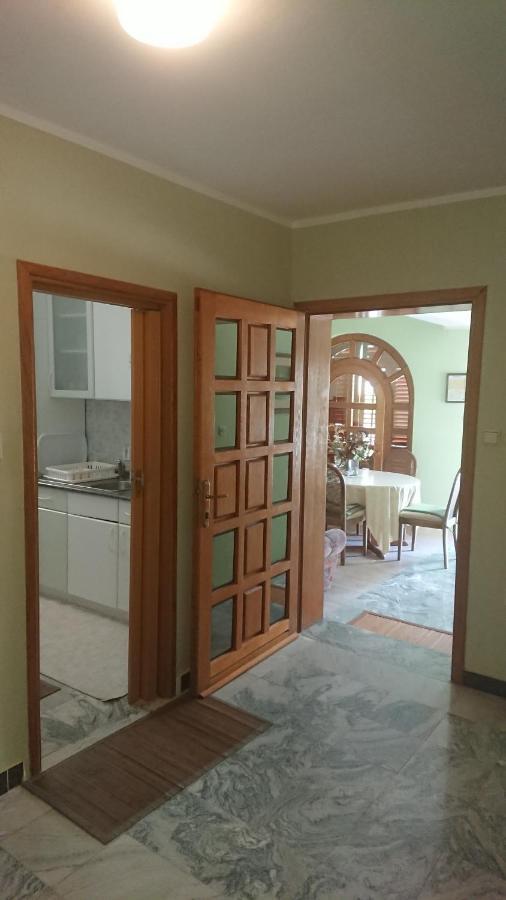 Near Beach - Apartments Marica Ρόβινι Εξωτερικό φωτογραφία