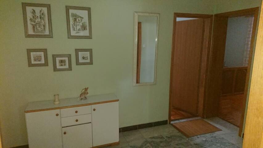 Near Beach - Apartments Marica Ρόβινι Εξωτερικό φωτογραφία
