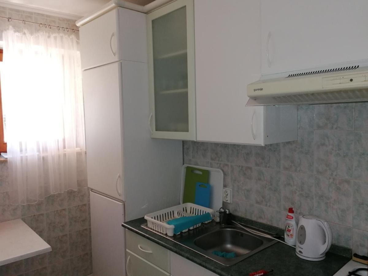 Near Beach - Apartments Marica Ρόβινι Εξωτερικό φωτογραφία