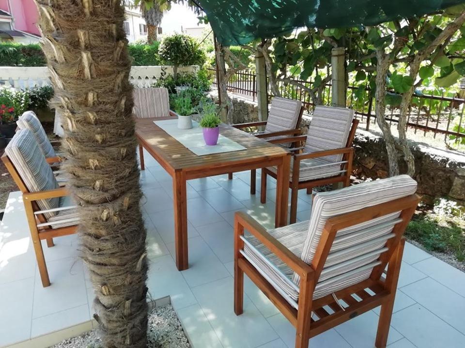 Near Beach - Apartments Marica Ρόβινι Εξωτερικό φωτογραφία